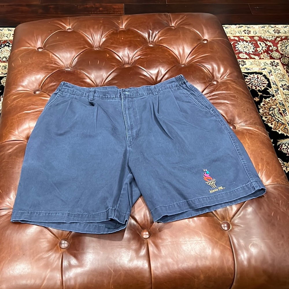 Vintage Men's Atlanta Olympics Shorts Size 36 Blue w / Olympic logo embroidered